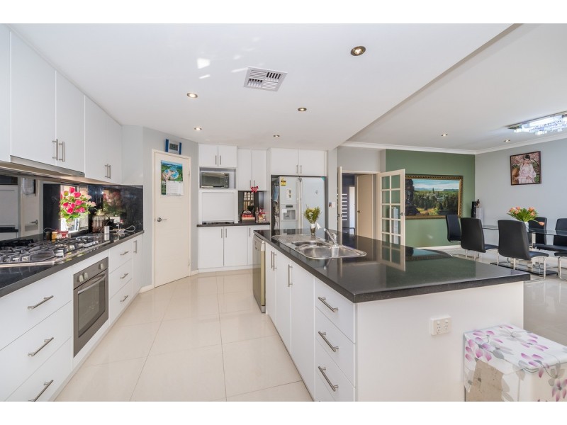 41 Mattingleys Approach, Burns Beach WA 6028