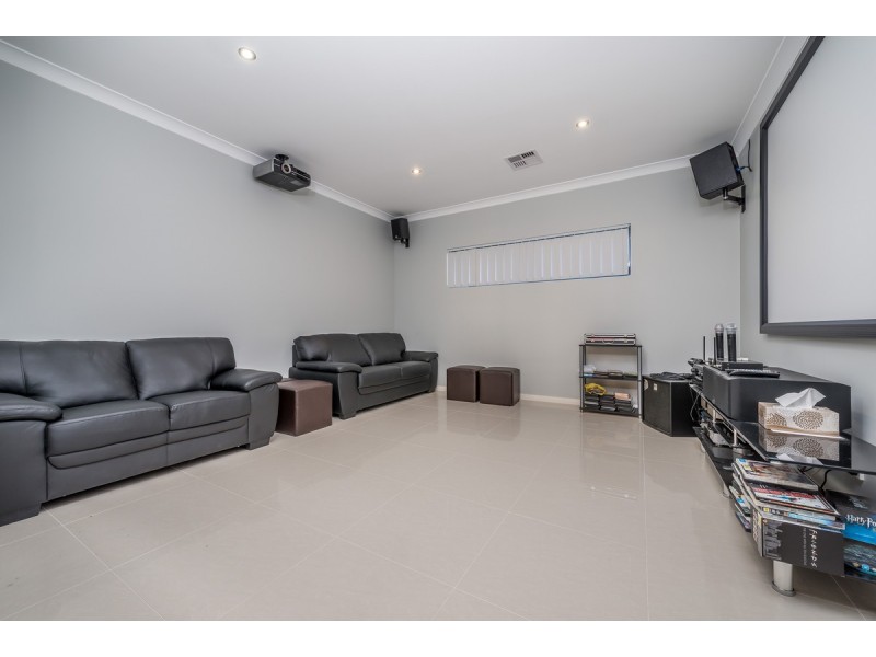 41 Mattingleys Approach, Burns Beach WA 6028