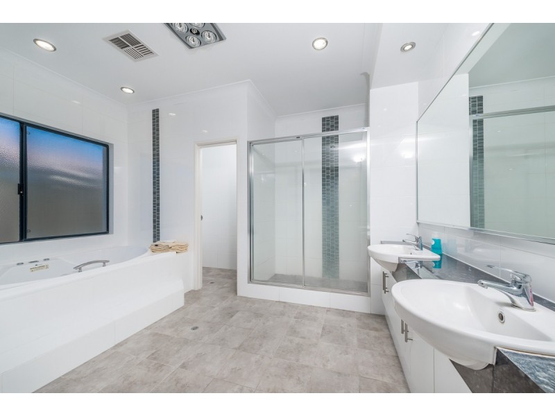 41 Mattingleys Approach, Burns Beach WA 6028