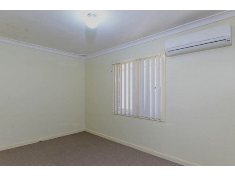 8 Connell Way, Girrawheen WA 6064