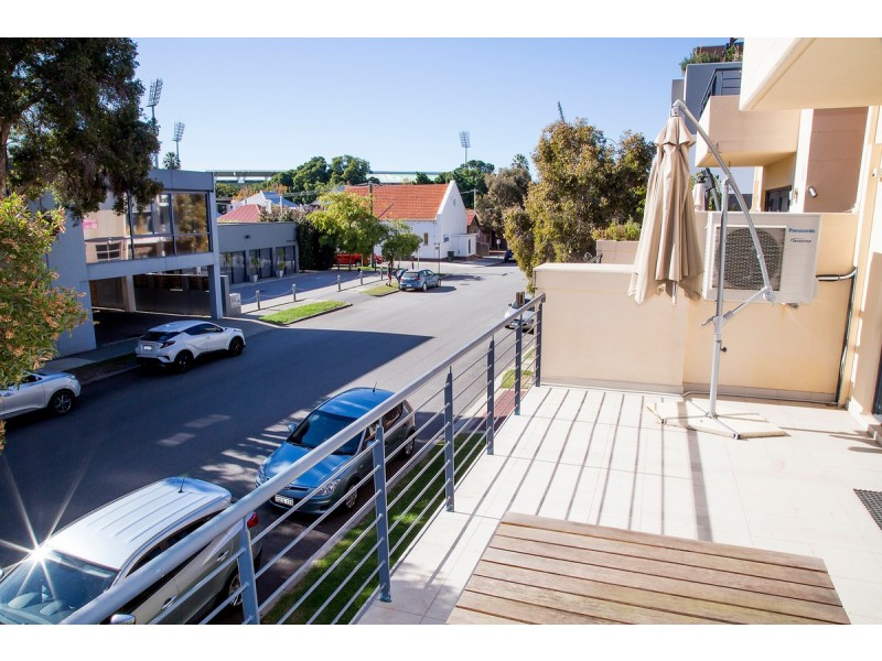 13/216 Stirling Street, Perth WA 6000