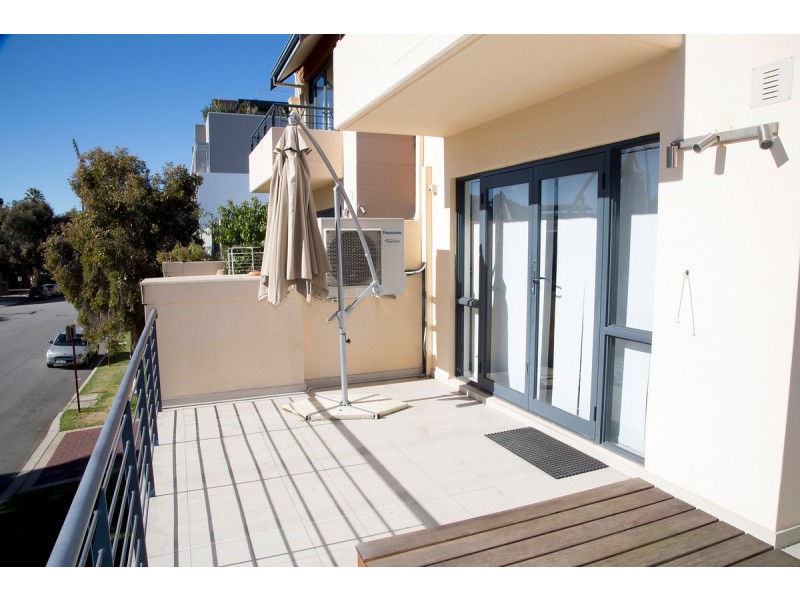 13/216 Stirling Street, Perth WA 6000