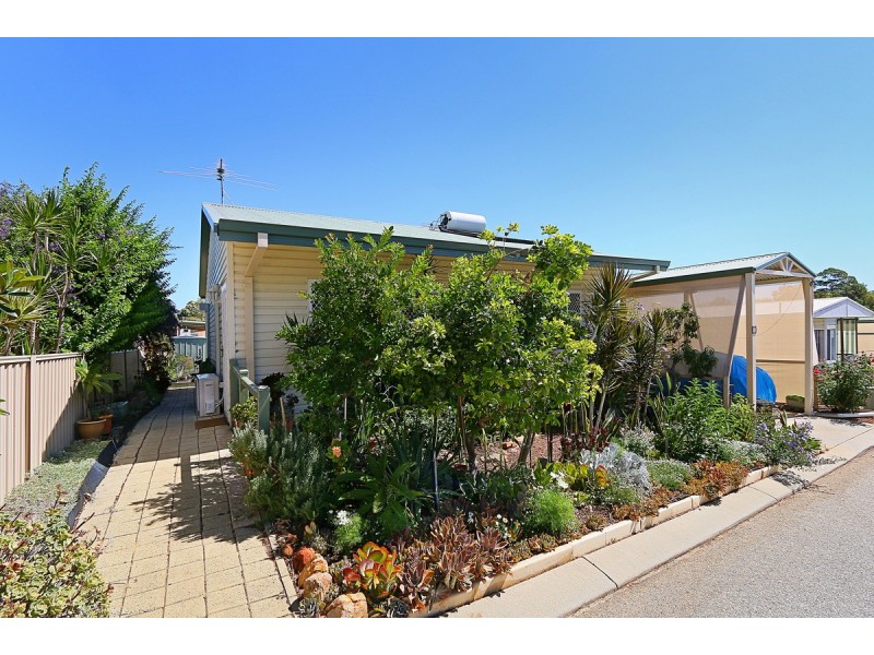 263/270 South Western Highway, Mount Richon WA 6112