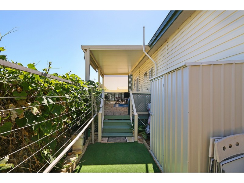 263/270 South Western Highway, Mount Richon WA 6112