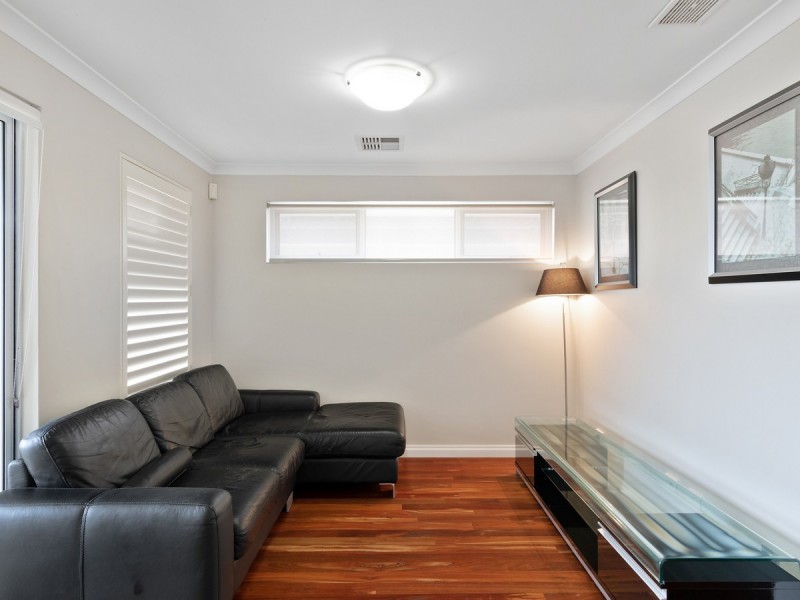 32 Admiralty Road, Canning Vale WA 6155
