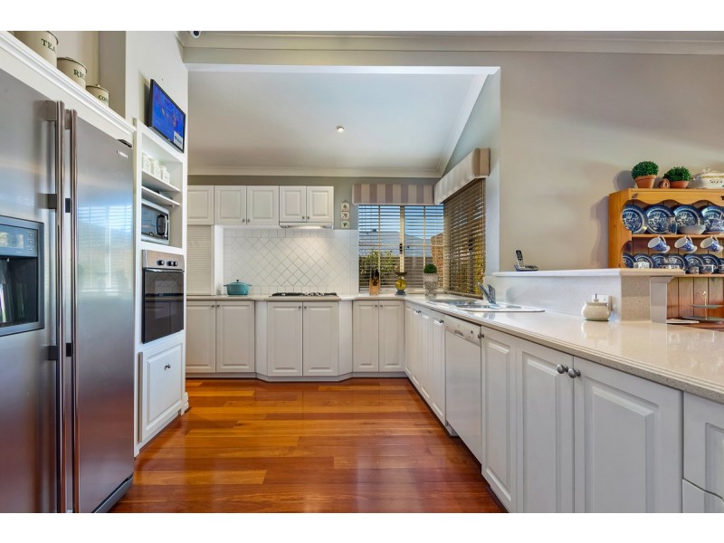 83 Welbeck Road, Canning Vale WA 6155