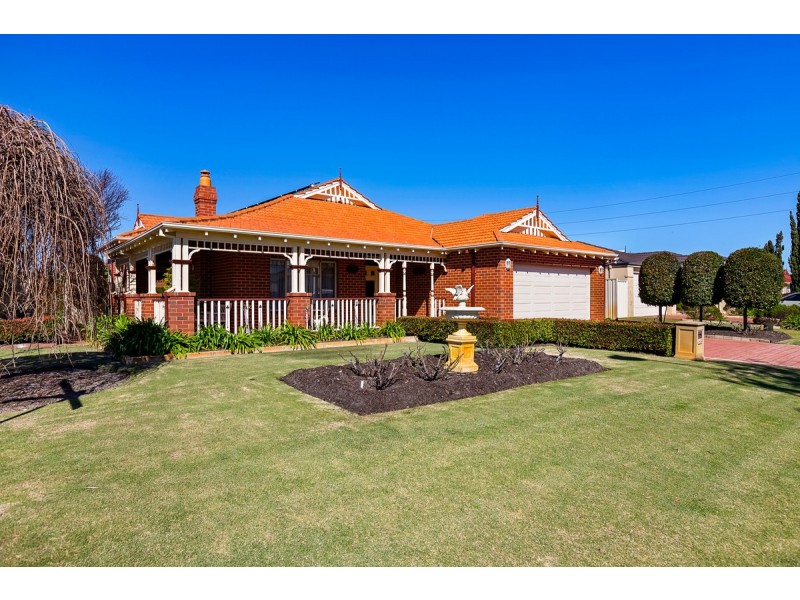 83 Welbeck Road, Canning Vale WA 6155