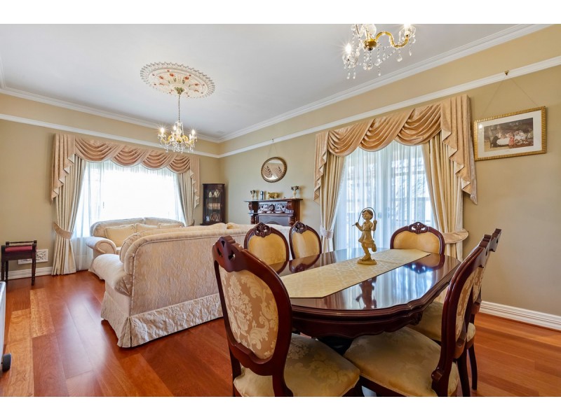 83 Welbeck Road, Canning Vale WA 6155