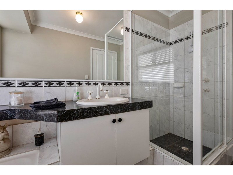 83 Welbeck Road, Canning Vale WA 6155