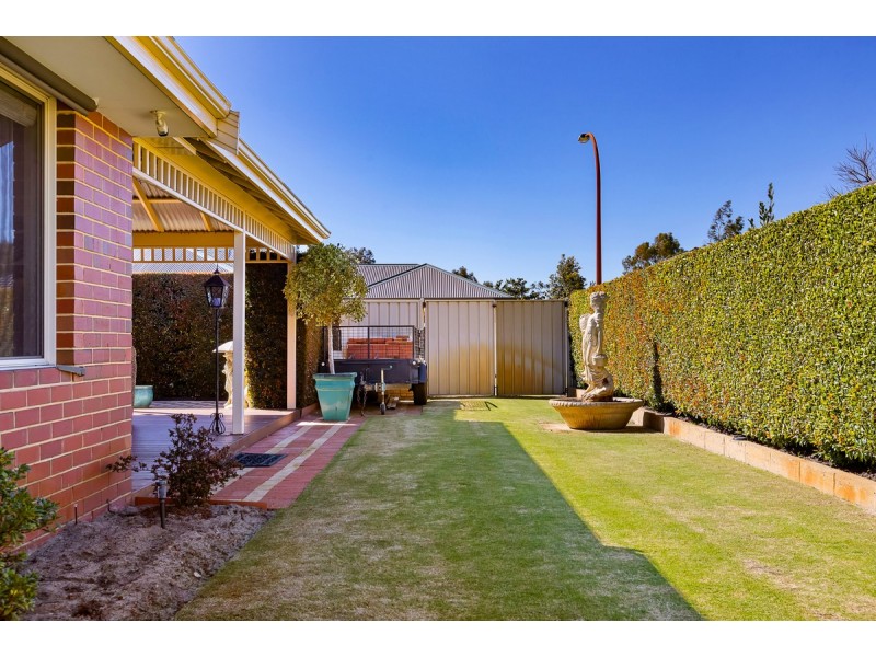 83 Welbeck Road, Canning Vale WA 6155