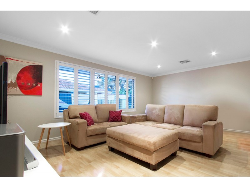 18 Cesare Circle, Madeley WA 6065