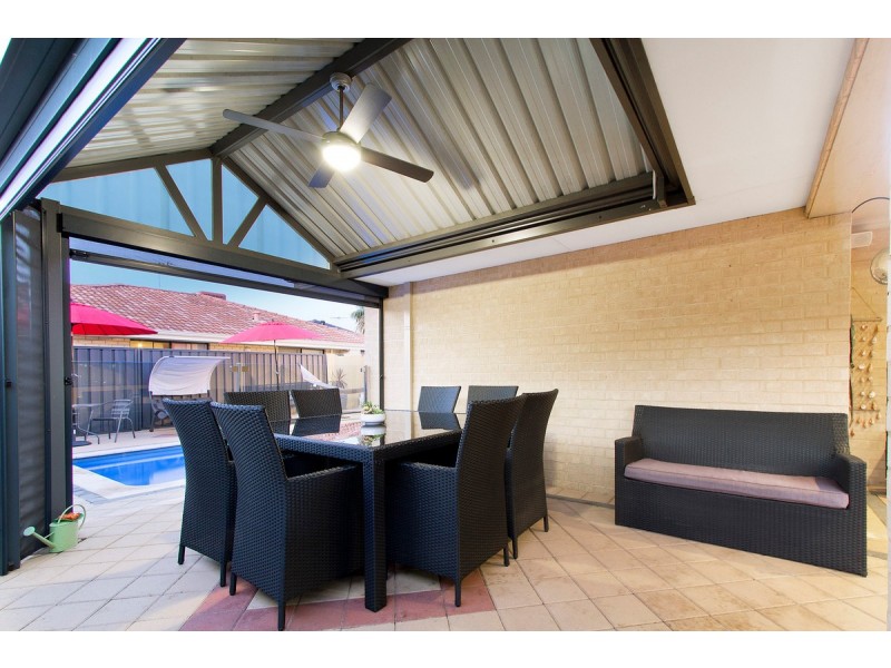 18 Cesare Circle, Madeley WA 6065