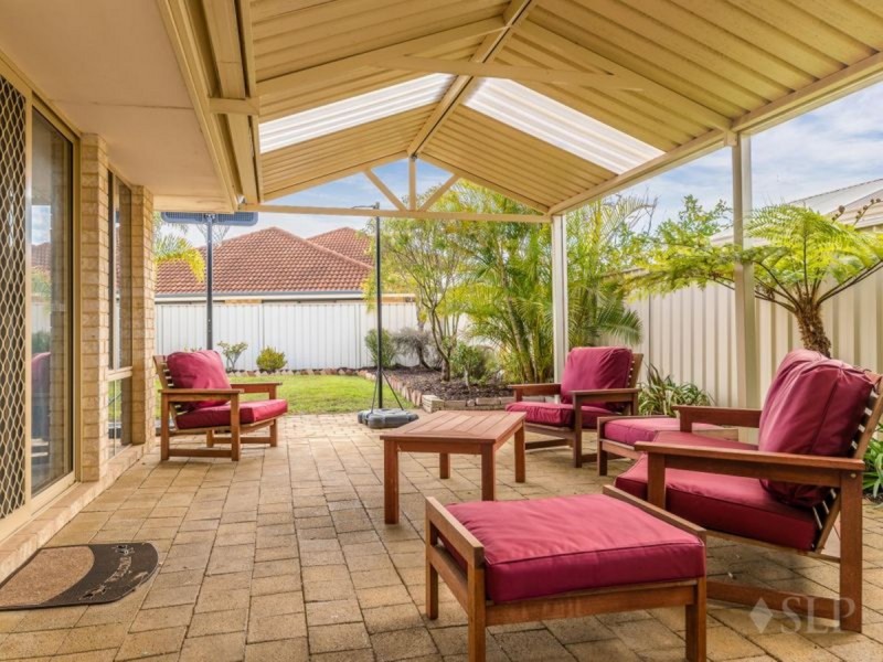 51 Sugarwood Drive, Thornlie WA 6108