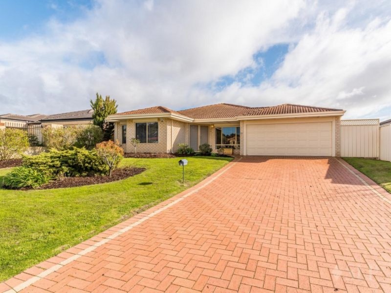51 Sugarwood Drive, Thornlie WA 6108