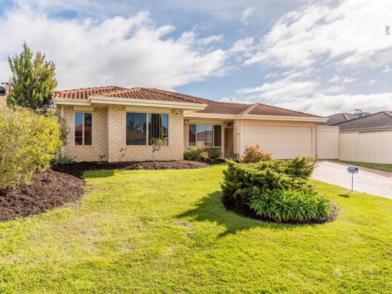51 Sugarwood Drive, Thornlie WA 6108