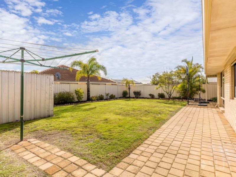 51 Sugarwood Drive, Thornlie WA 6108