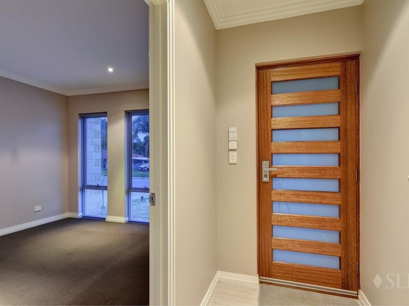 35 Hepburn Way, Balga WA 6061