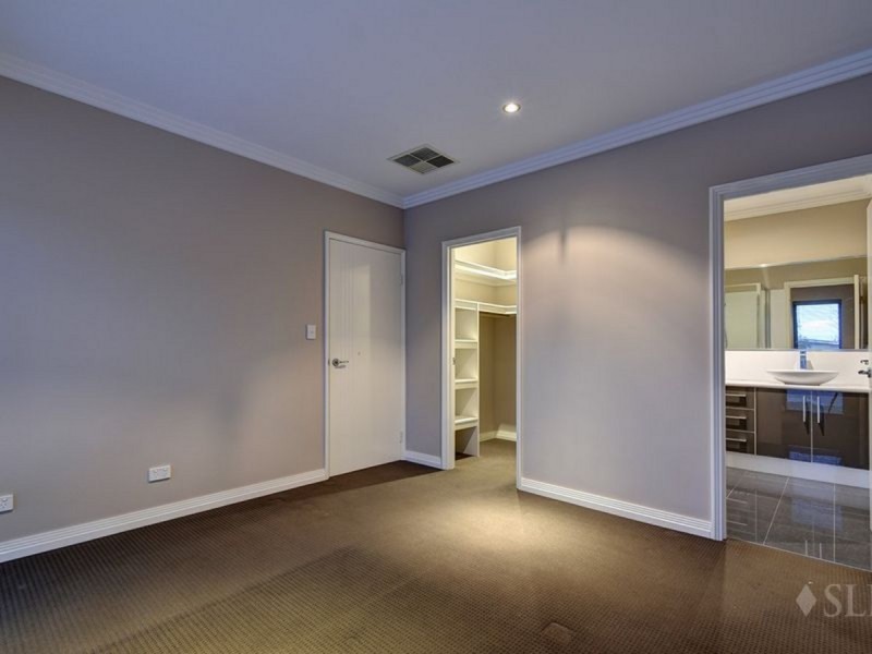 35 Hepburn Way, Balga WA 6061