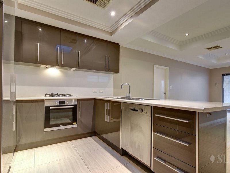 35 Hepburn Way, Balga WA 6061