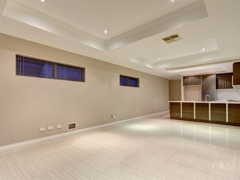 35 Hepburn Way, Balga WA 6061