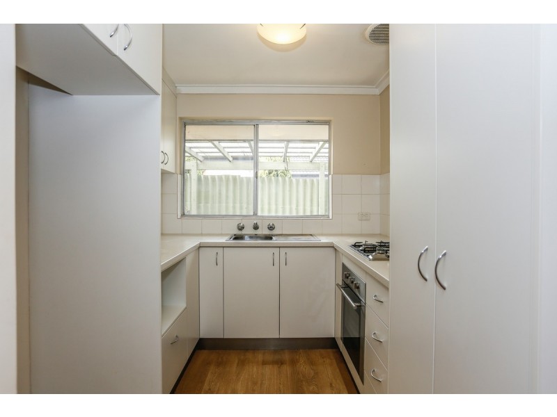 8/201 Royal Street, Yokine WA 6060