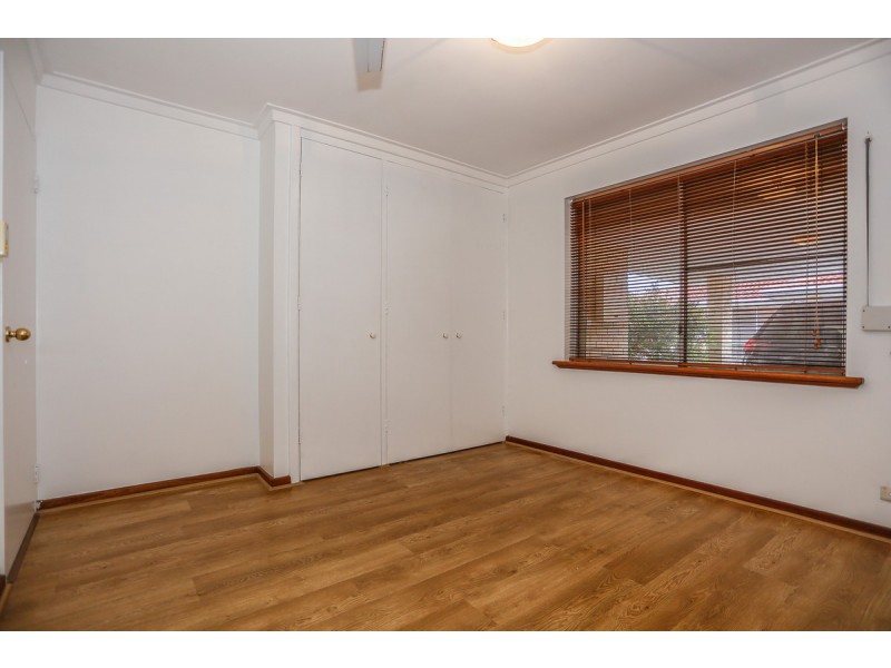 8/201 Royal Street, Yokine WA 6060