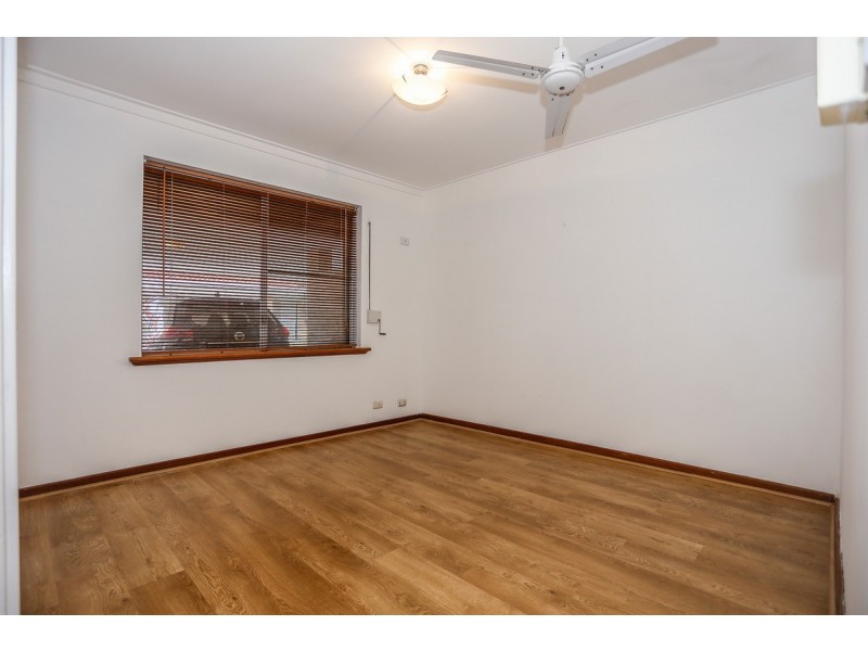 8/201 Royal Street, Yokine WA 6060