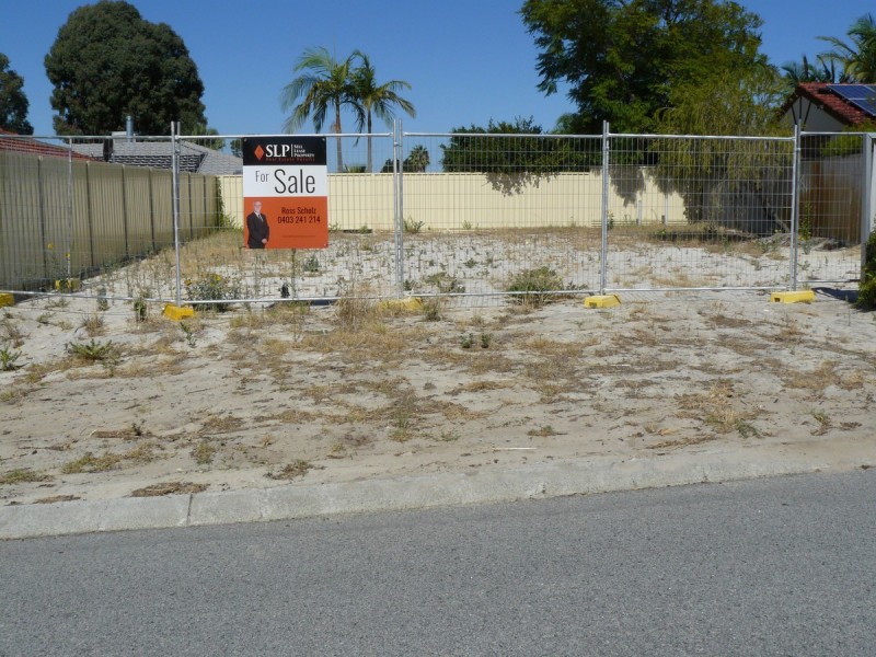 1 Tanager Trail, Ballajura WA 6066