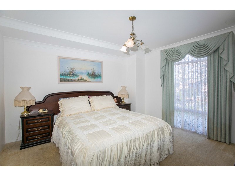 21 Saint Helens Grove, Landsdale WA 6065