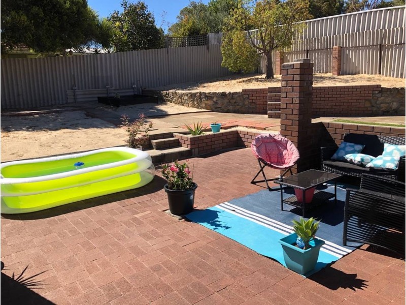 133B Giles Avenue, Padbury WA 6025