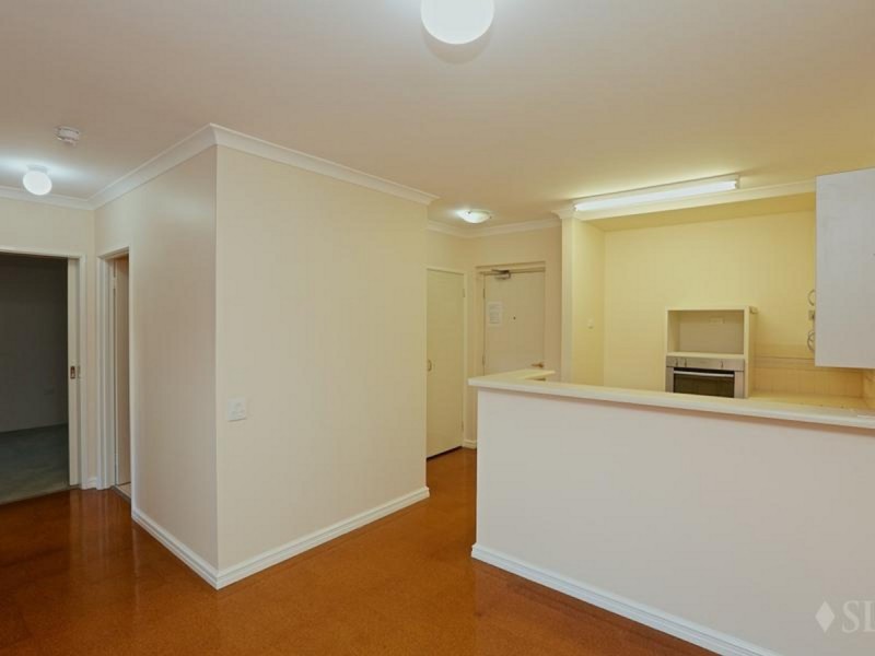 211/177 Dampier Avenue, Kallaroo WA 6025