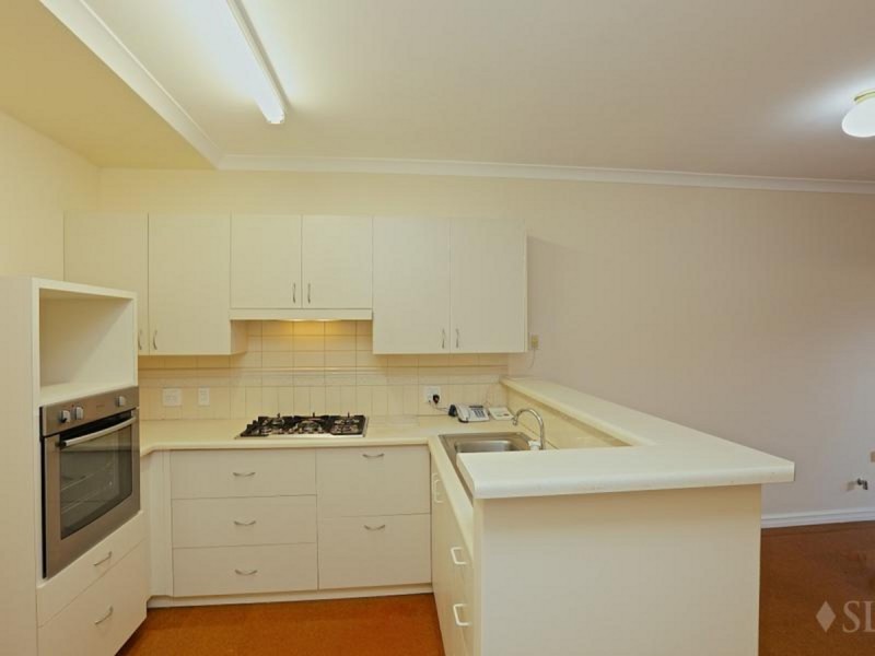 211/177 Dampier Avenue, Kallaroo WA 6025