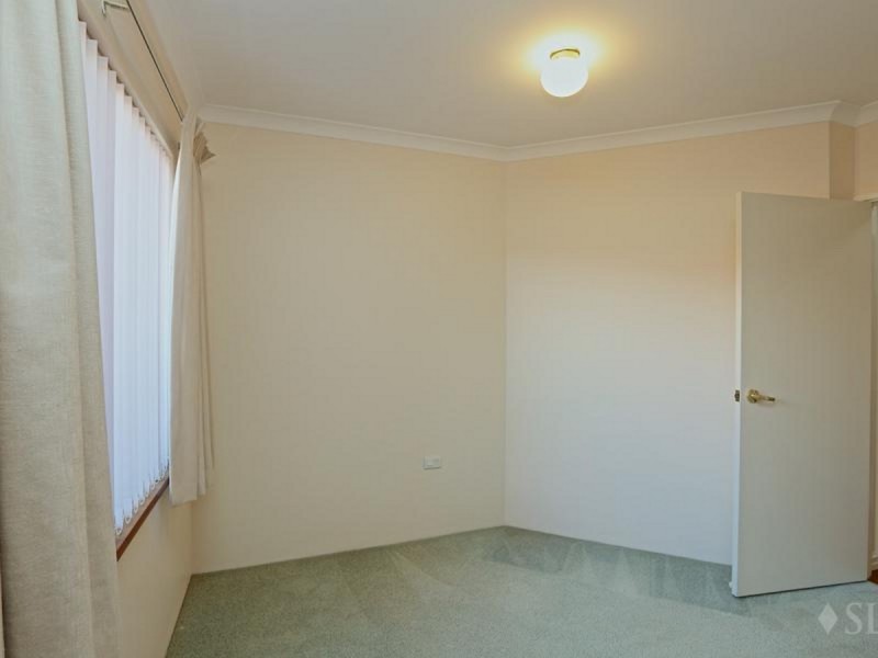 211/177 Dampier Avenue, Kallaroo WA 6025