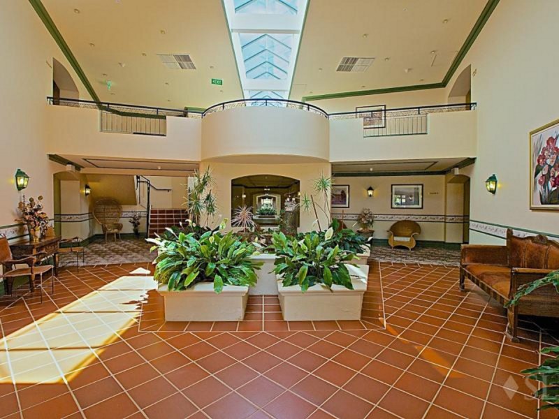 211/177 Dampier Avenue, Kallaroo WA 6025