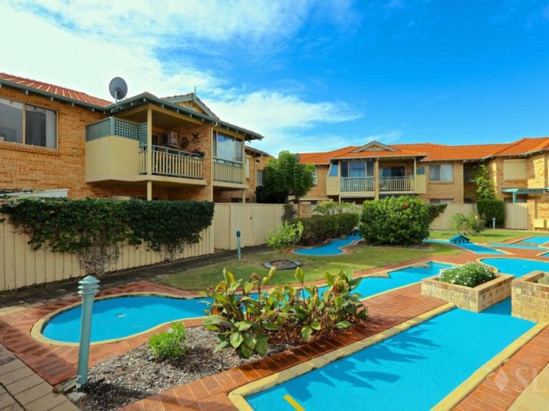 211/177 Dampier Avenue, Kallaroo WA 6025