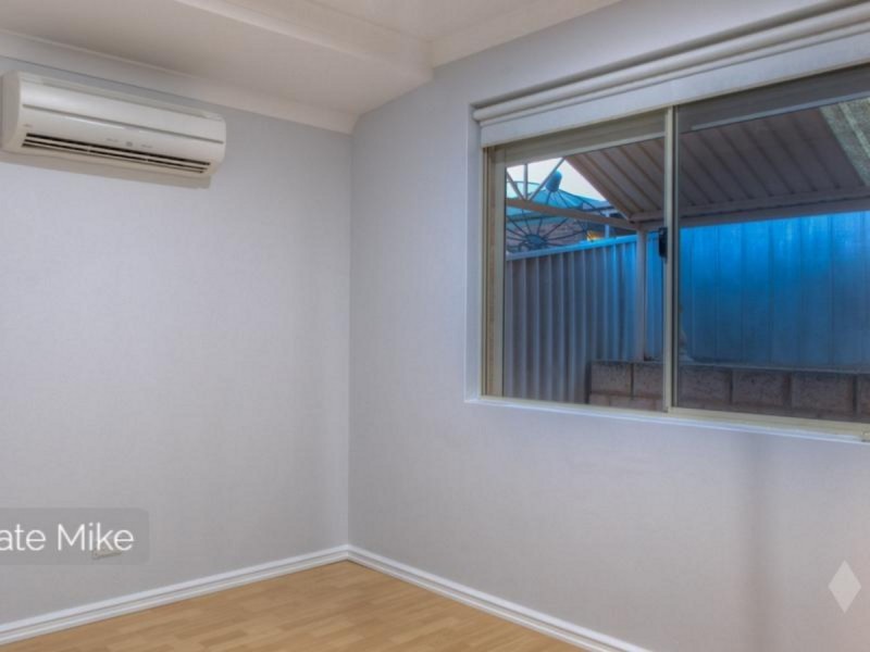 9 Monash Circle, Marangaroo WA 6064