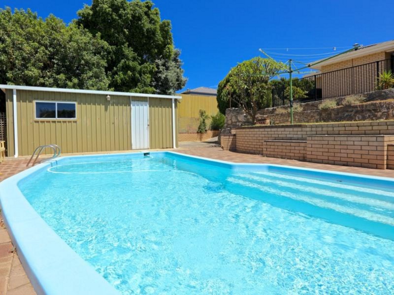 8 Precision Avenue, Mullaloo WA 6027