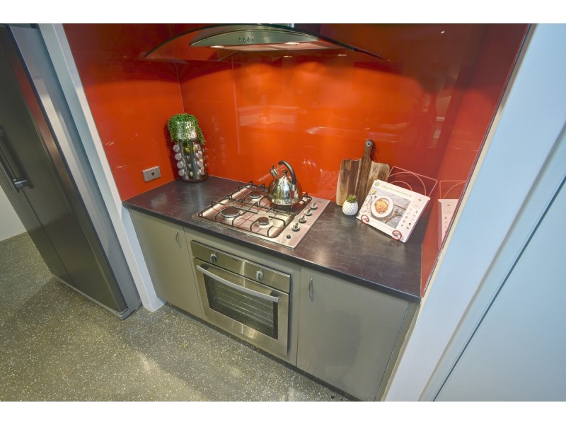 33 Rocklands Loop, Carramar WA 6031