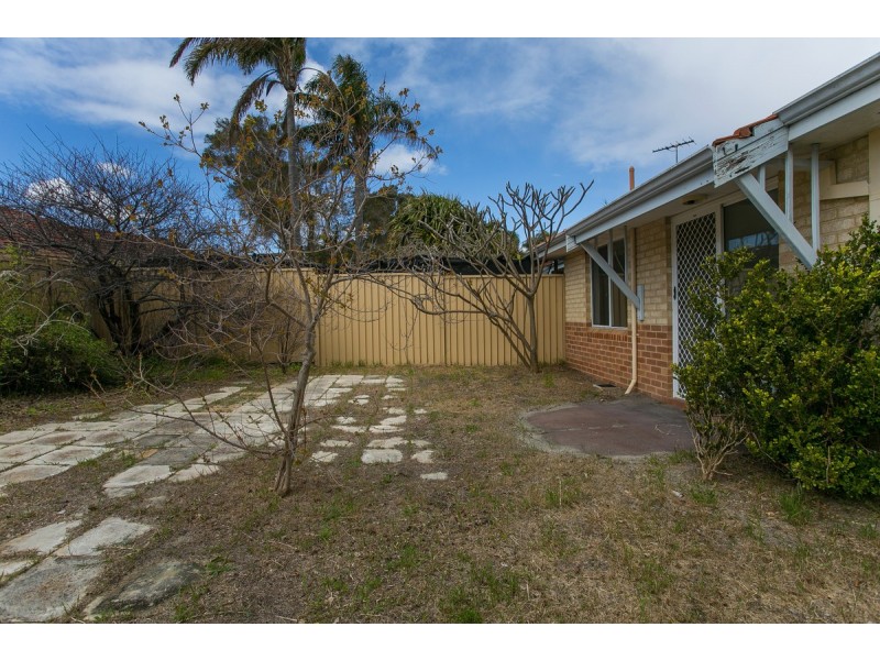 5A Drury Street, Willagee WA 6156