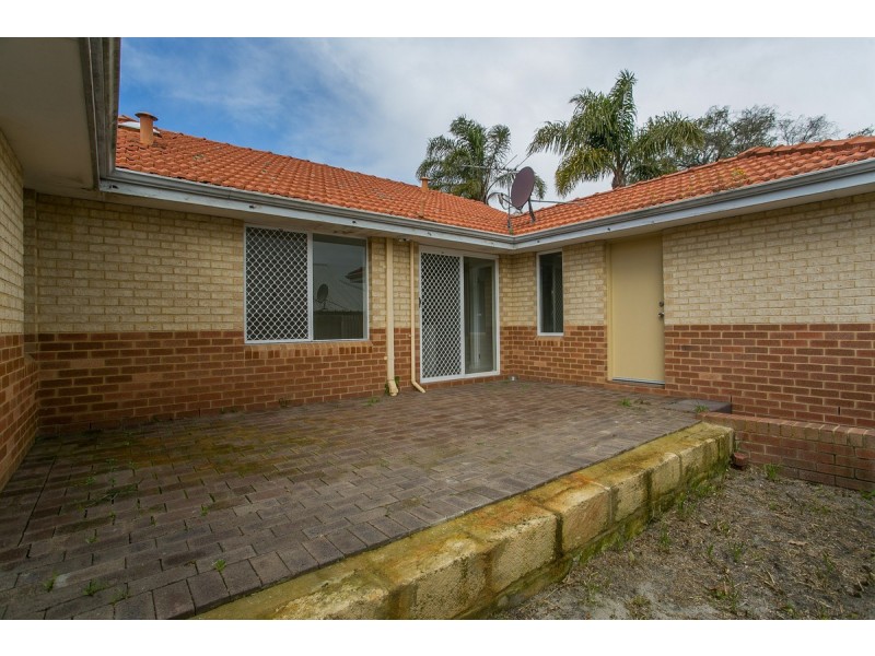 5A Drury Street, Willagee WA 6156