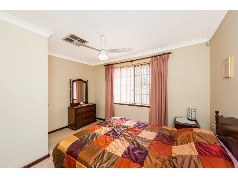 13B Townson Place, Leeming WA 6149