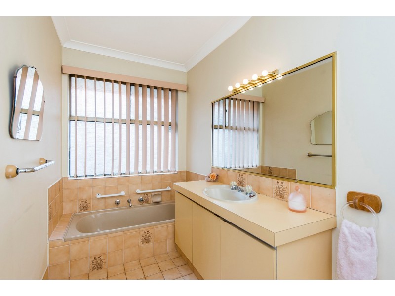 13B Townson Place, Leeming WA 6149