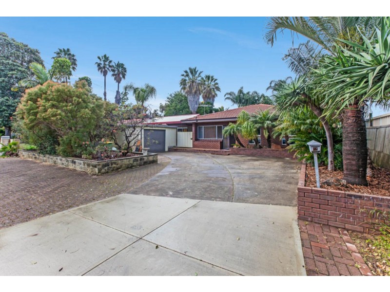 22 Gribble Avenue, Armadale WA 6112