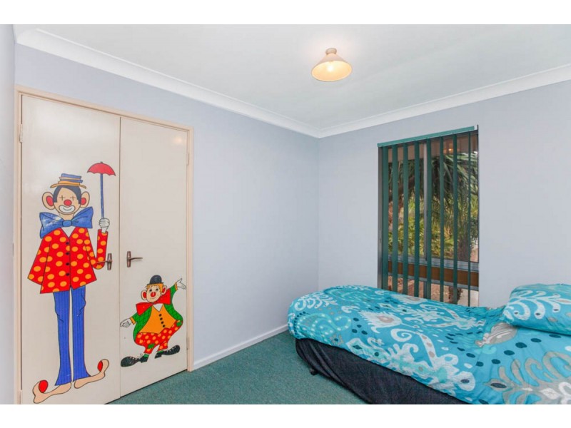 22 Gribble Avenue, Armadale WA 6112