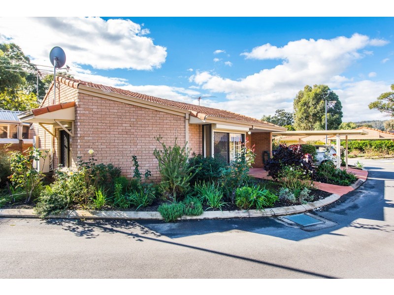 8/86 Mills Road West, Martin WA 6110