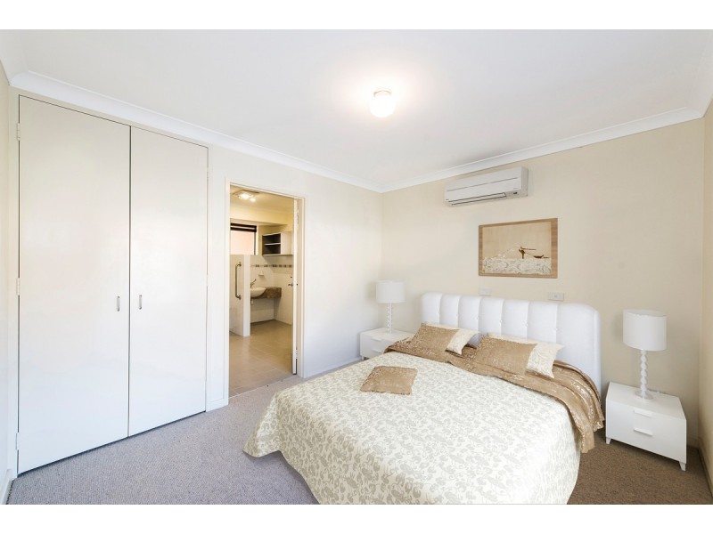 8/86 Mills Road West, Martin WA 6110