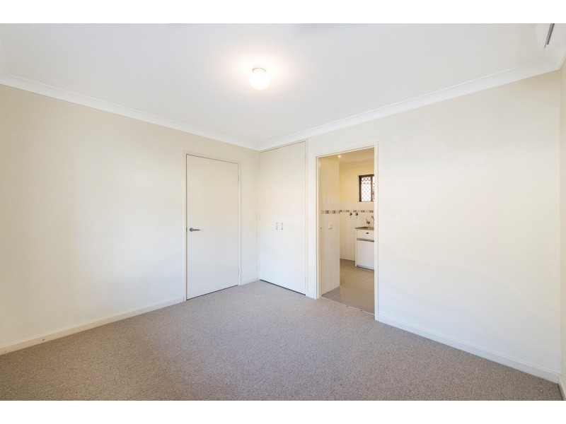 8/86 Mills Road West, Martin WA 6110