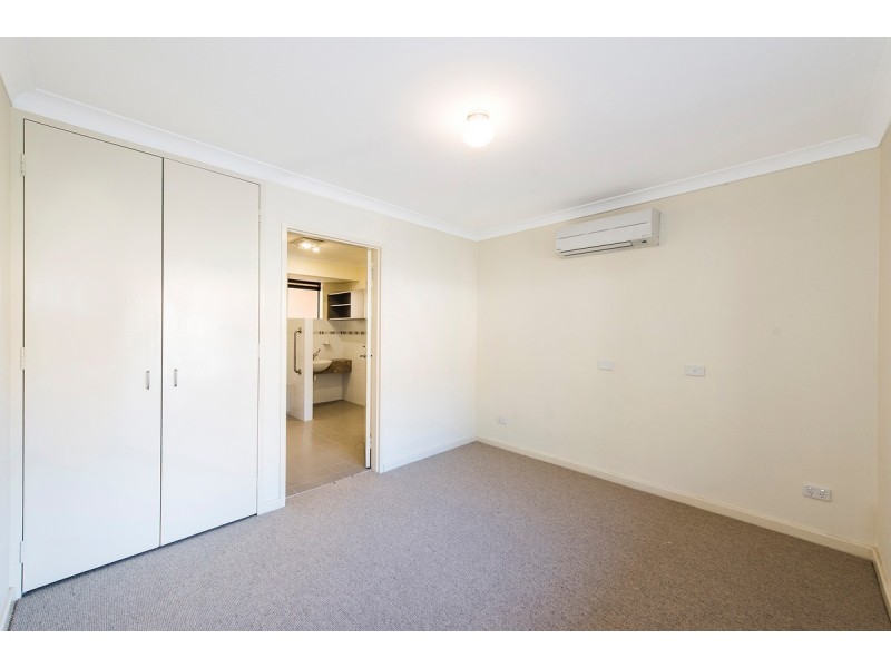 8/86 Mills Road West, Martin WA 6110