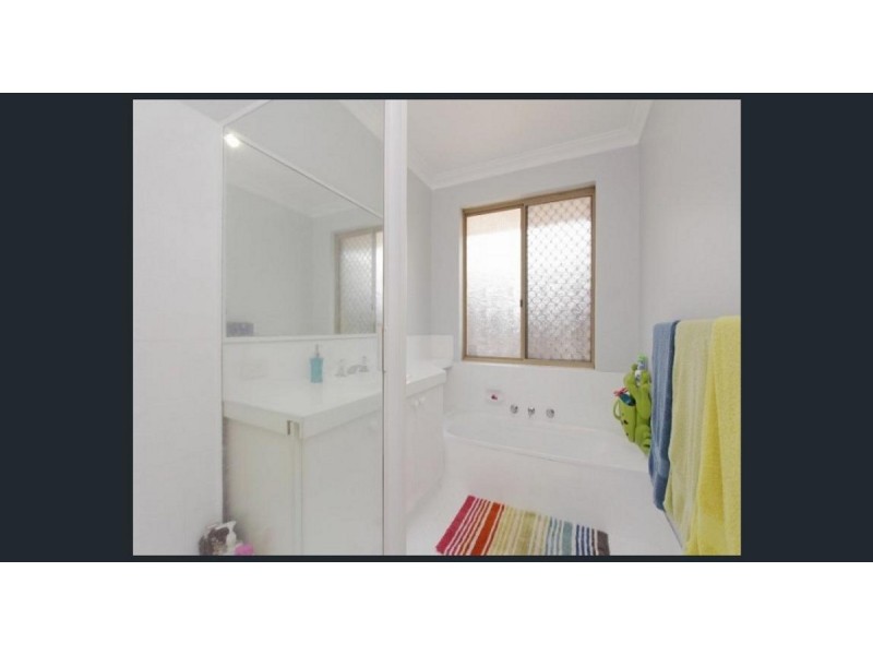 22 Grebe Street, Stirling WA 6021