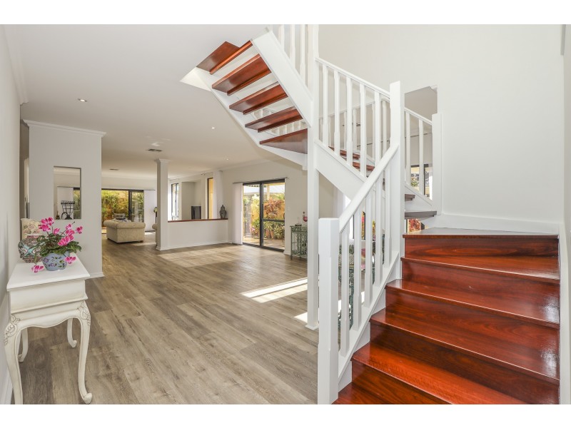 6 Privet Lane, Stirling WA 6021